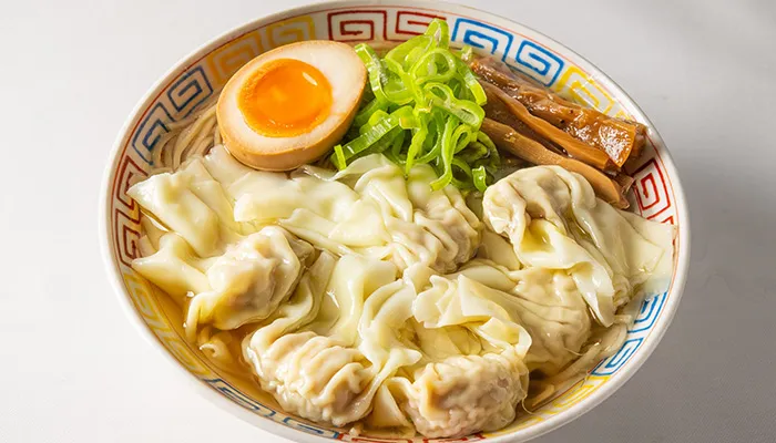 エビワンタン麺